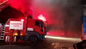 Kahramanmaraş’ta tekstil fabrikası yandı