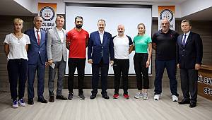 Başkan Adil Sani Konukoğlu 