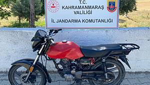 Çalıntı motosikletle seyahat ederken yakalandı