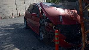 Kahramanmaraş’ta otomobil bahçe duvarına çarptı: 1 yaralı
