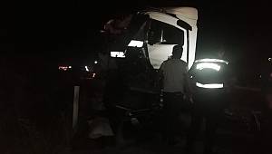 Kahramanmaraş’ta tıra arkadan çarpan sürücü yaralandı