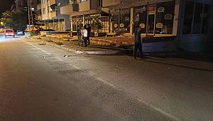 Kahramanmaraş’ta yolun karşısına geçmek isteyen kardeşlere otomobil çarptı