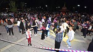 Yaz konserlerinin ilki Göksun'luları coşturdu