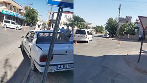 Kahramanmaraş’ta hafif ticari araç ile otomobil çarpıştı: 3 yaralı