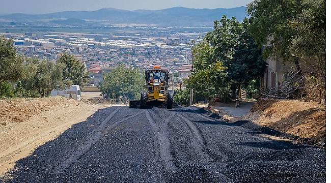 Dulkadiroğlu Belediyesi, Aslanbey mahallesinde asfalt çalışması yaptı..