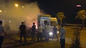 Kahramanmaraş’ta pamuk yüklü kamyon alev aldı 