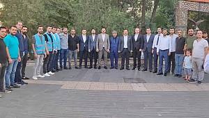 Ülkü Ocakları'nın Aşure İkramı Yüzlerce kişiye dağıtıldı 