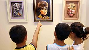 Ulusoy, “Gençlerimiz hayata pozitif bakabilmek için mutlaka bir sanat dalıyla ilgilensinler”