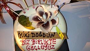 Down Sendromlu Esra’ya doğum günü sürprizi...