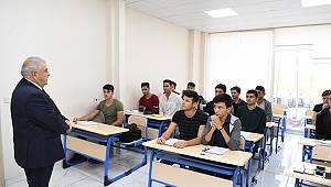 Onikişubat Belediyesi’nin Üniversite Hazırlık Kursları’na başvurular başladı..