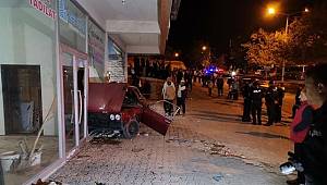 Ehliyetsiz sürücü faciası: 1 ölü-4 yaralı...