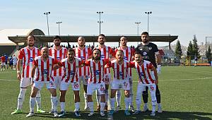Kahramanmaraş İstiklalspor, ligin ilk maçında Elazığ Aksarayspor'u 4-0 mağlup ederek galibiyetle başladı 