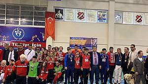 Kahramanmaraş'lı Görme Engelliler Kupayla Memlekete Dönüyor..