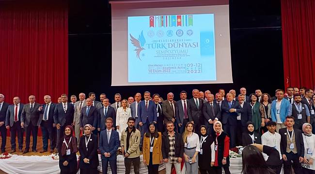 Türk Asrına Yolculukta Üniversiteler Tarihi Sorumluluk Üstlendi