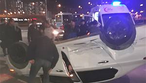 Kahramanmaraş’ta iki otomobil çarpıştı: 3 yaralı