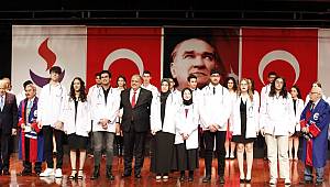 Mütevelli Heyet Onursal Başkanı Abdulkadir Konukoğlu: “Ana Gayemiz Ülkemize Hizmet Edecek Üst Düzey Sağlık Profesyonelleri Yetiştirmektir” 