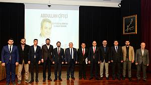 Stratejist Abdullah Çiftçi, KSÜ öğrencileri ile bir araya geldi