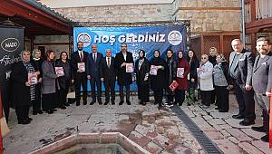 Dulkadiroğlu Belediyesi Maraş Yemekleri Kitabını Kültür Hazinesine Ekledi