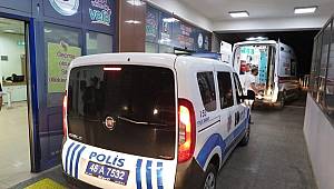 Kahramanmaraş’ta elektrik direğine çarpan araç takla attı; 1 ölü biri ağır 2 yaralı