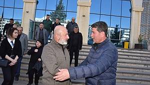 Düzce ve Kocasinan Belediyesi; 'Türkoğlu’nun Yaralarını sarmaya geldik'..