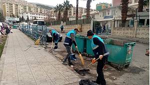 Dulkadiroğlu Çevre ekipleri yoğun çalışıyor..