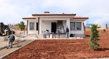 Başkan Güngör; “Köy Evleri Bayramın 2. Günü Teslim Edilecek”