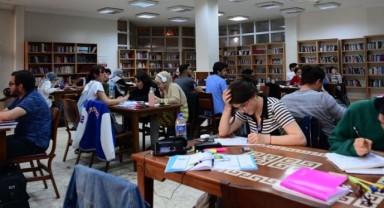 Başkan Güngör: “Genç Kardeşlerimiz İçin Var Gücümüzle Çalışmaya Devam Ediyoruz”