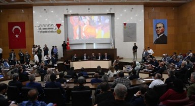Başkan Güngör: “Depremin yaralarını sarmak üzere var gücümüzle çalışmalarımıza devam ediyoruz”
