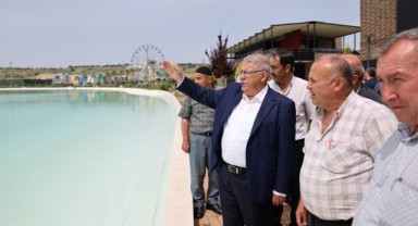 Başkan Mahçiçek: “Türkiye’yi Teslim Almak İsteyenler Hedeflerine Ulaşamadı”