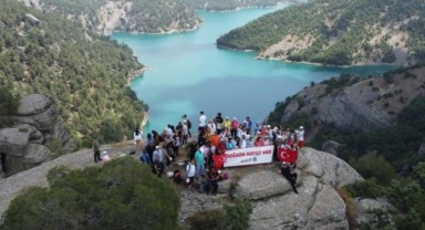 Büyükşehir Şehrin Tekrar Ayağa Kaldırılması Noktasında Çalışmalarını Kesintisiz Sürdürüyor
