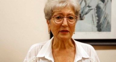 Ressam Emine Özdemir’in SANKO Sanat Galerisi’nde Açtığı Sergi Devam Ediyor