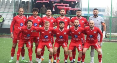 Kahramanmaraş İstiklalspor hakkını seneye sakladı.
