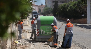 Onikişubat Belediyesi’nden her noktada hummalı temizlik çalışması..