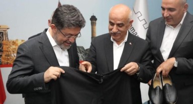 Tarım Bakanına yöresel hediye..