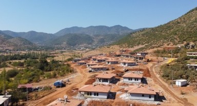 Türkoğlu’nda Köy Konutları Kıştan önce teslim edilecek..