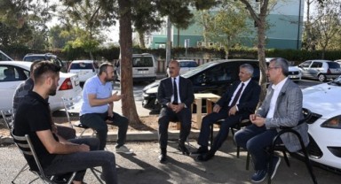 Başkan Güngör ve Vali Ünlüer, Geçici Çarşıda Esnaflarla Bir Araya Geldi..