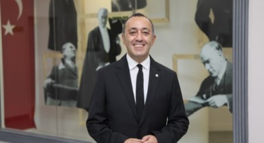 Cumhuriyet, Türk milletinin varoluş mücadelesindeki ruhun büyük eseridir..