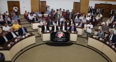 Önceliğimiz Şehrimizi Ayağa Kaldırmak..