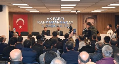 Dr. Ali Ünsal, Onikişubat Belediye Başkanlığı’na aday adaylığı başvurusunu yaptı..