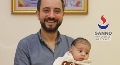 SANKO’da 57 günlük bebeğe ‘Ameliyatsız Kulak Şekillendirme’ tedavisi yapıldı