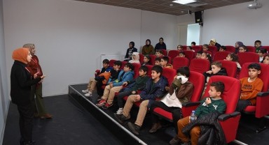 Yetim ve Öksüzler Dulkadiroğlu’nda buluştu..