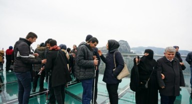 Büyükşehir'den görme engelli vatandaşlar ve ailelerine yönelik anlamlı program 