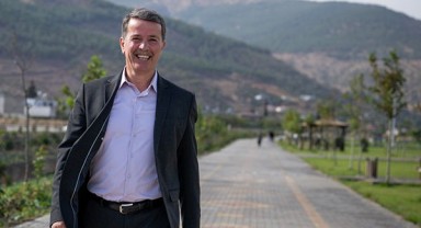 Beldeyi İlçe, İlçeyi Şehir Yapan Başkan..