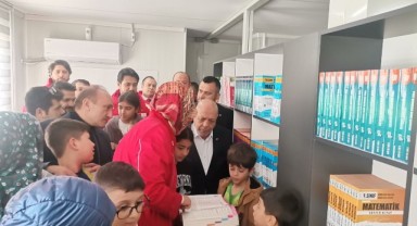 Kızılay ve HAK-İŞ depremzede çocuklar için kütüphane açtı..