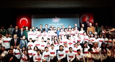Merhum Sani Konukoğlu Gaziantep’in Sanayileşmesine önemli katkılar sundu..