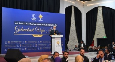 AK Parti Kahramanmaraş kadroları vefa iftarında bir araya geldi..