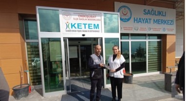 Başkan Mahçiçek bu 14 Mart’ta da sağlık ordusunu unutmadı..
