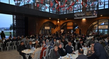 Başkan Mahçiçek, mahalle muhtarlarıyla iftarda buluştu, veda etti..