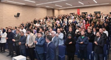Başkan Mahçiçek, personeliyle helalleşerek vedalaştı..