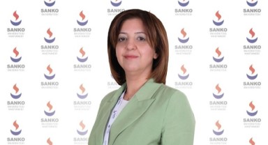 Başhemşire Ceylan Özyılmaz Hemşirelik Haftasını Kutladı..
